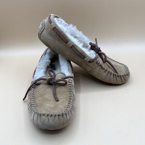 UGG Ansley Moccasins Women's US 6 Shearling Lined Suede Slippers Tan